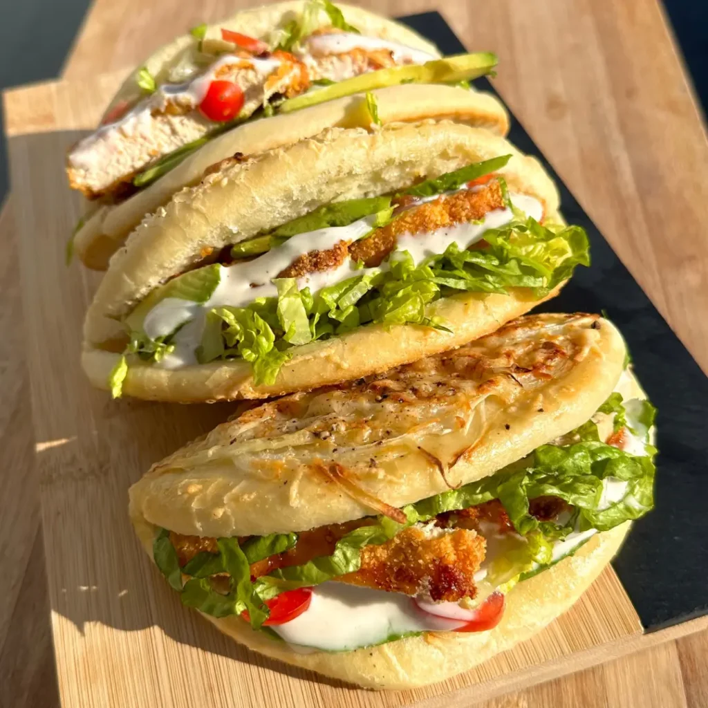 PAN DE CEBOLLA RELLENO CON CAESAR